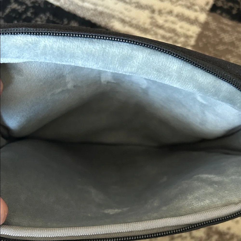 Monsro Sleek Black Laptop Bag